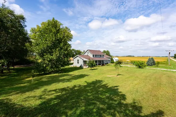 28759 E 2400th ST, Prophetstown, IL 61277
