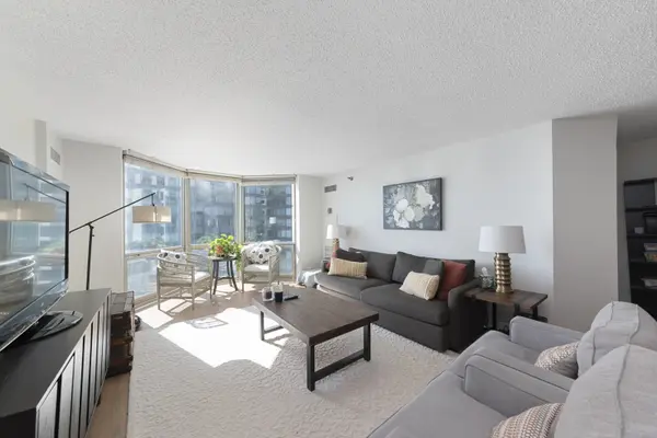 195 N HARBOR DR #3604, Chicago, IL 60601