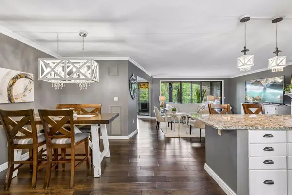 1077 Sibley Memorial HWY #602, Lilydale, MN 55118