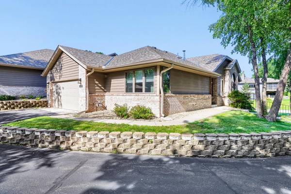 18100 Judicial WAY N, Lakeville, MN 55044