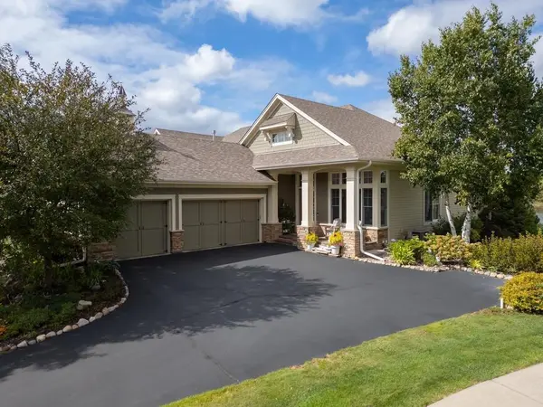 15841 Eastbend WAY, Apple Valley, MN 55124