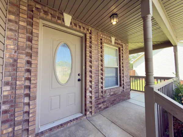 1971 General Neyland Dr, Clarksville, TN 37042