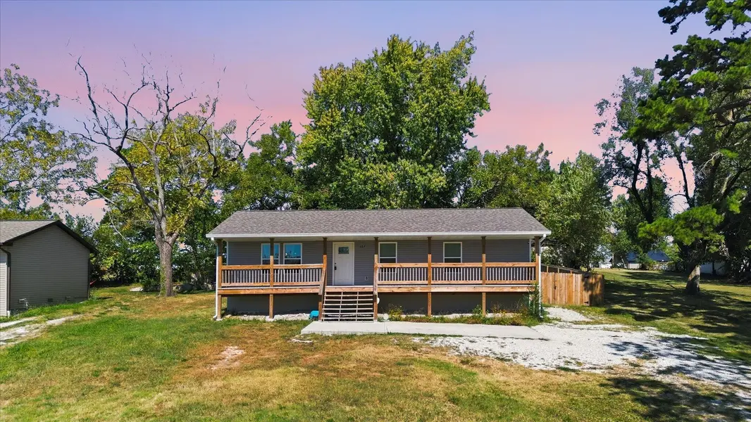 307 S Nettleton AVE, Mansfield, MO 65704