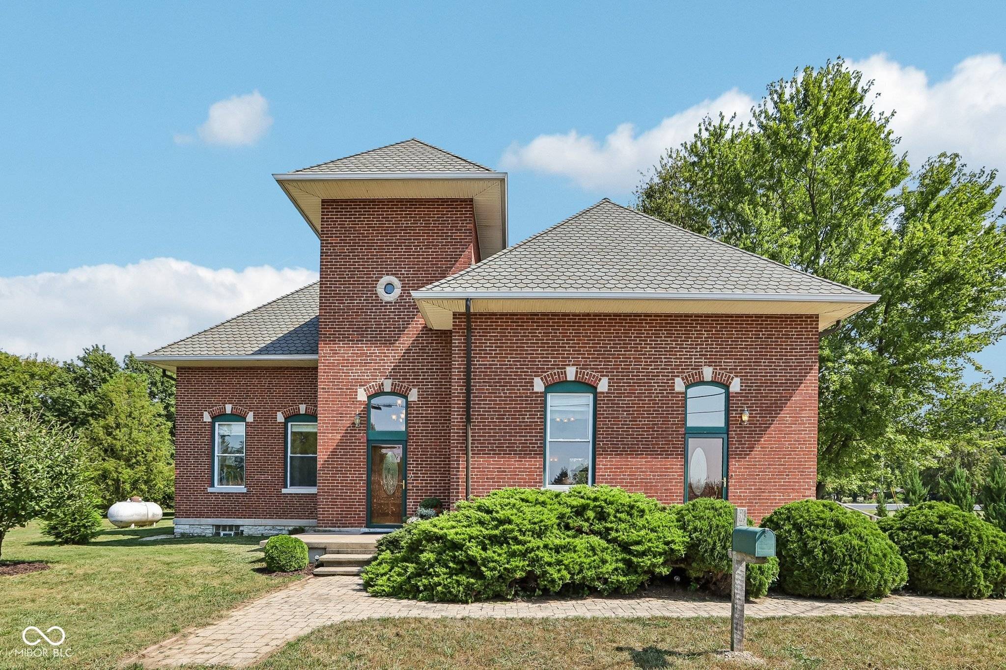 4442 S Cemetery RD, Shelbyville, IN 46176