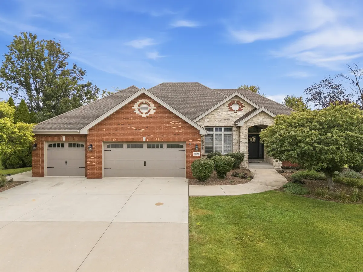 16243 W Blackhawk DR, Lockport, IL 60441
