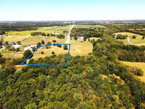 KK HWY, Holden, MO 64040