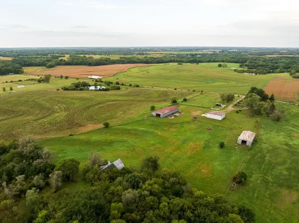3479 NE Dixon RD, Turney, MO 64493