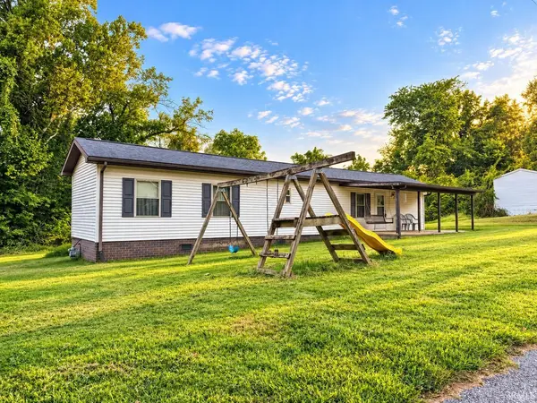 3199 Casey RD, Newburgh, IN 47630