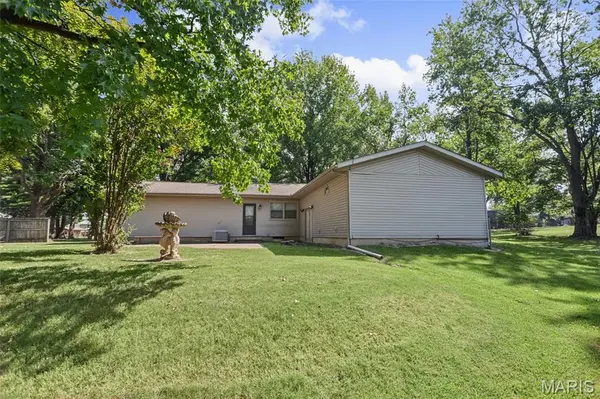 1401 S 17th Street, Herrin, IL 62948
