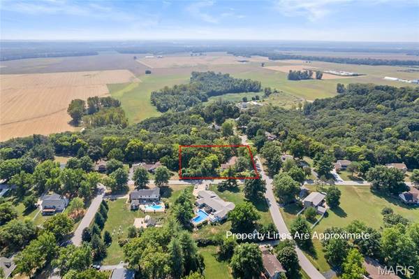1 Bluff View CT, St Charles, MO 63303