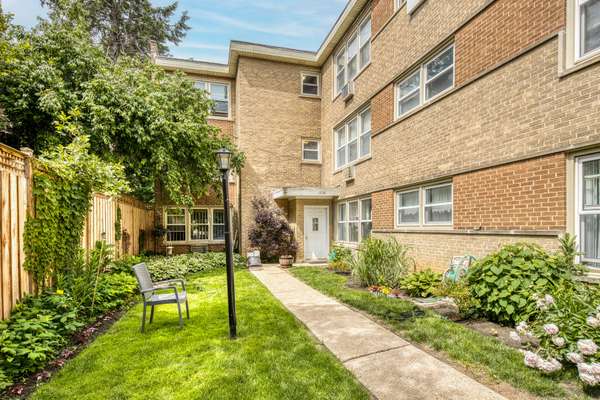 1536 W Pratt BLVD #3D, Chicago, IL 60626