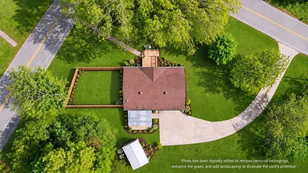1304 Breeze Ln, Clarksville, TN 37040
