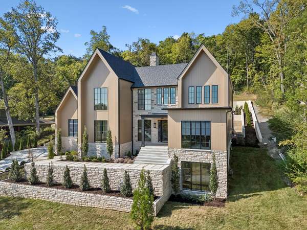 541 Turtle Creek Dr, Brentwood, TN 37027