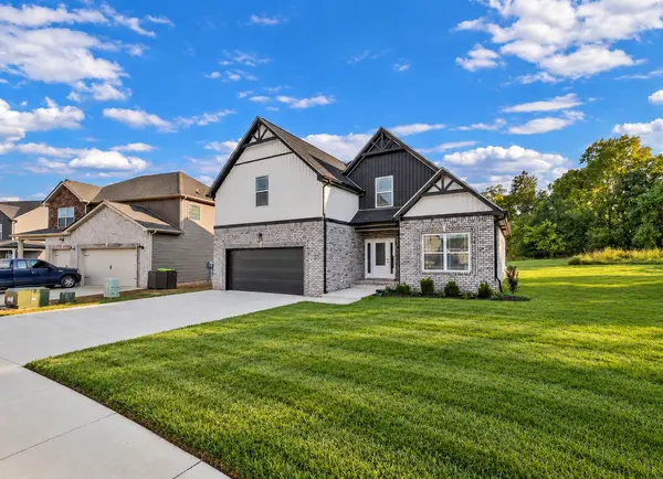 848 Burley Barn Rd, Clarksville, TN 37042