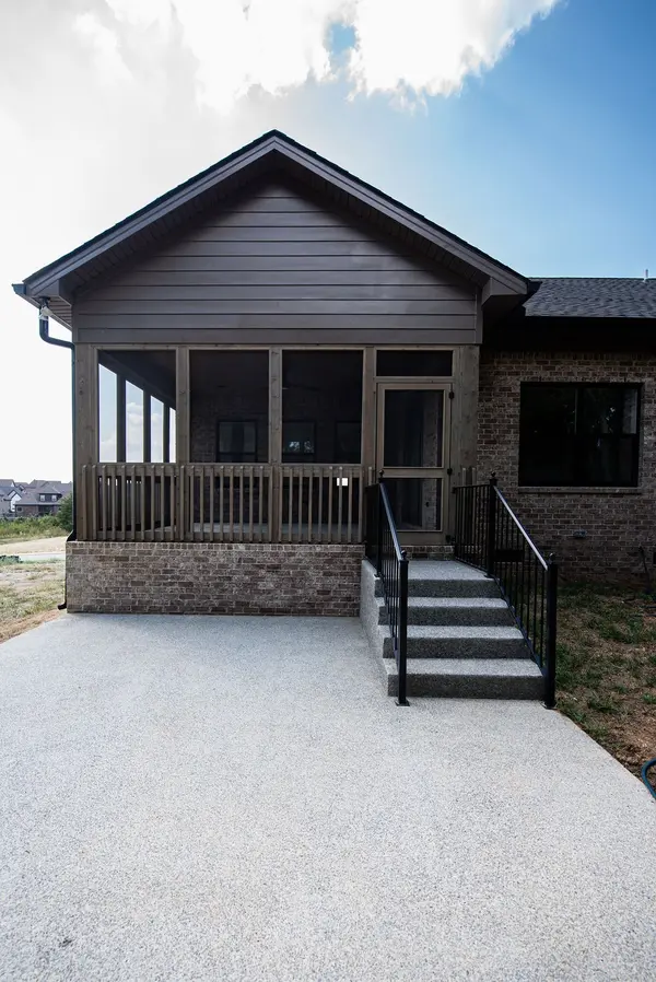 1401 Mills Cove, Mount Juliet, TN 37122