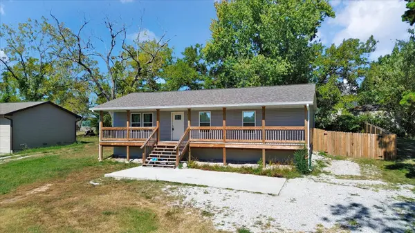 307 S Nettleton AVE, Mansfield, MO 65704