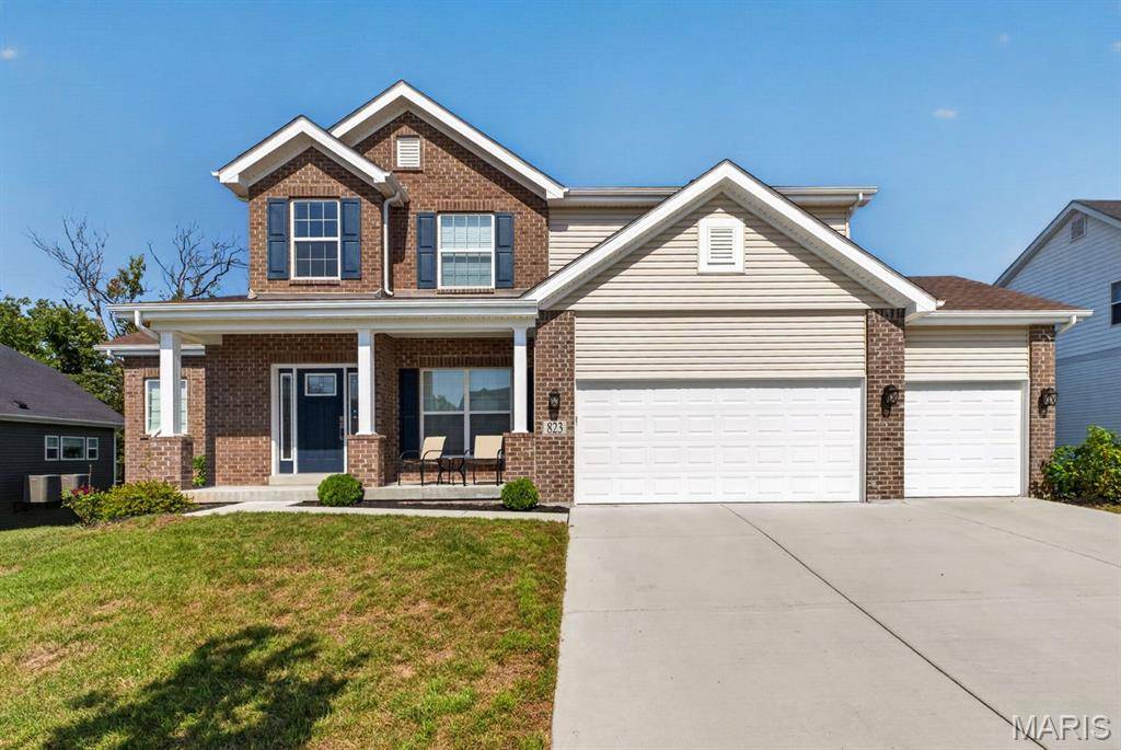 823 Silver Buck LN, Chesterfield, MO 63005