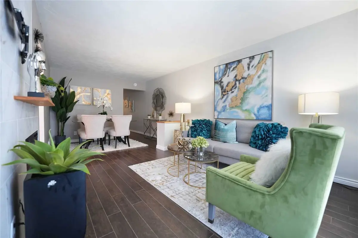 92 Overture RD, Toronto E10, ON M1E 2V9