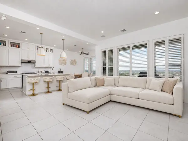 20 Maybury WAY, Lakeway, TX 78738