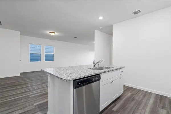 112 Pronghorn ST, Hutto, TX 78634