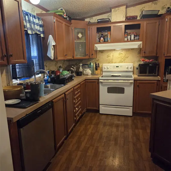 135 Mustang Creek North LOOP, Hutto, TX 78634