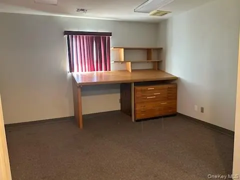 233 E Montauk HWY, Lindenhurst, NY 11757