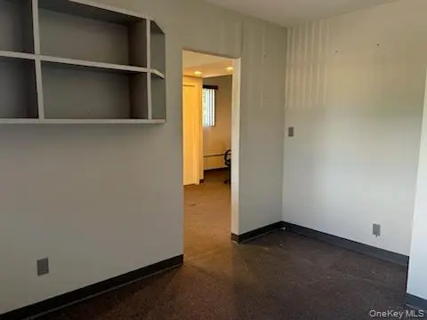 233 E Montauk HWY, Lindenhurst, NY 11757