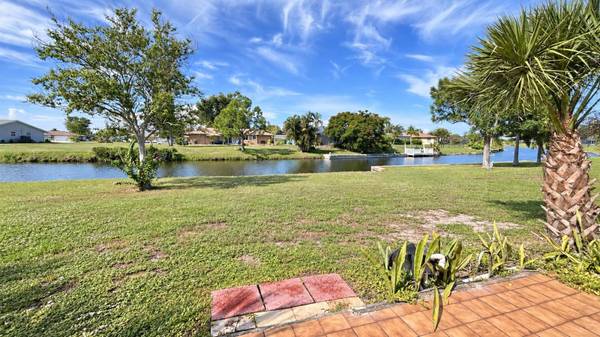 160 ANNAPOLIS LN, Rotonda West, FL 33947
