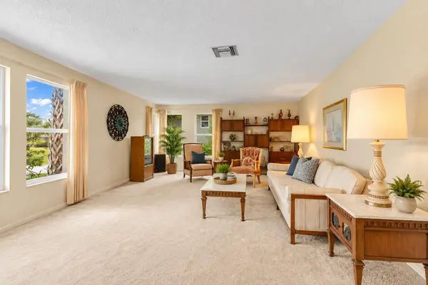 160 ANNAPOLIS LN, Rotonda West, FL 33947