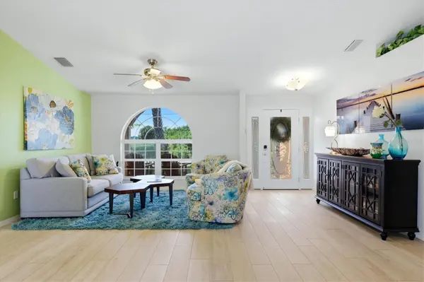 10402 WINNIPEG ST, Port Charlotte, FL 33981
