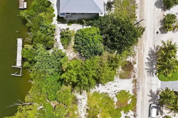 252 S GULF BLVD, Placida, FL 33946