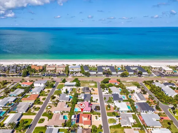 108 24TH ST, Belleair Beach, FL 33786