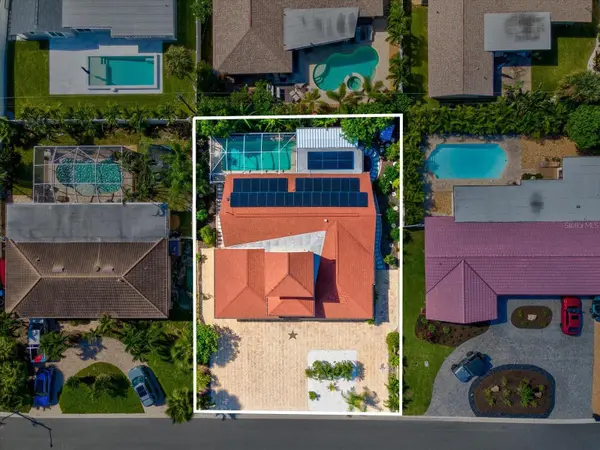 108 24TH ST, Belleair Beach, FL 33786