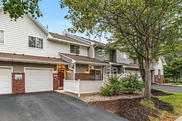 8399 Kimball DR, Eden Prairie, MN 55347