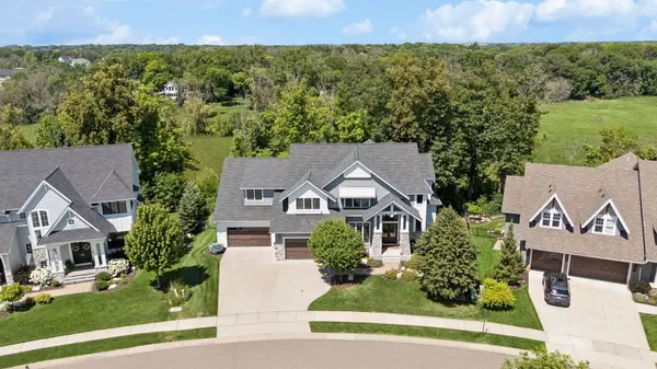 736 Woodland Hill CT, Medina, MN 55340