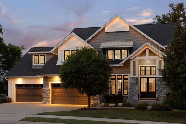 736 Woodland Hill CT, Medina, MN 55340