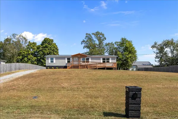 2208 Wayne Rd, Bon Aqua, TN 37025