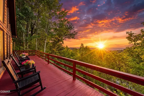 2201 Hideaway Way, Sevierville, TN 37876