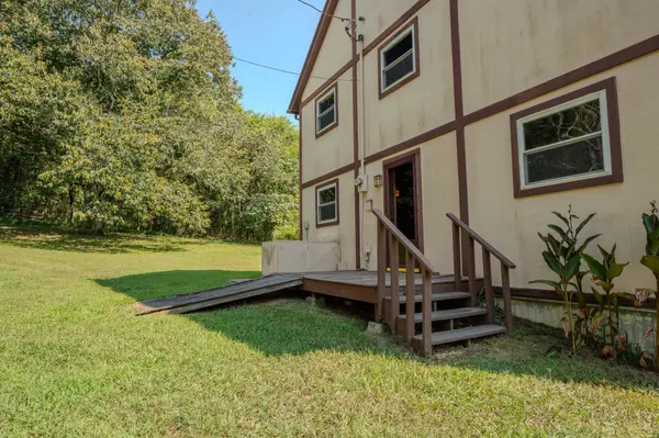 969 Old Elkton Pike, Fayetteville, TN 37334