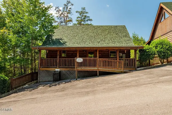 2040 Cougar Crossing Way #SUGARSHACK, Sevierville, TN 37862