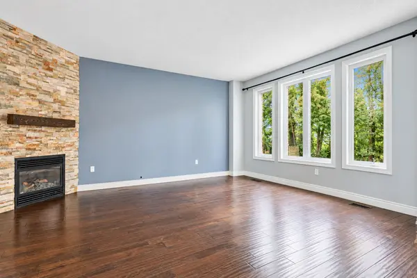 35 Auburn CT, Barrie, ON L4N 6G9