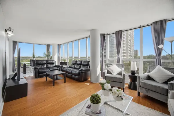 1 Rowntree RD #502, Toronto W10, ON M9V 5G7