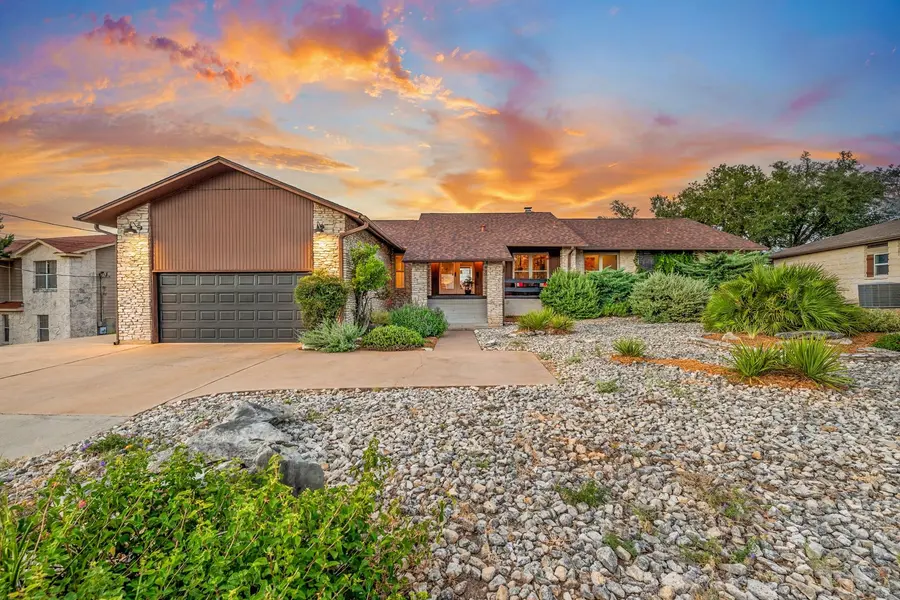 21206 National DR, Lago Vista, TX 78645