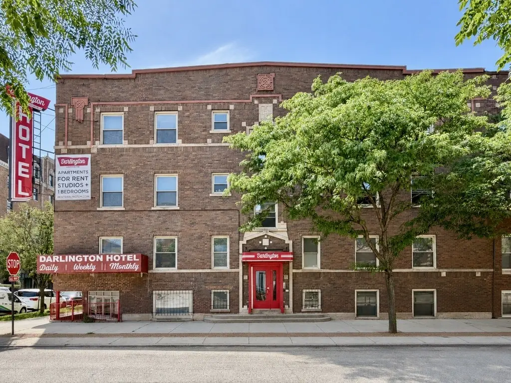 4700 N Racine AVE #110, Chicago, IL 60640
