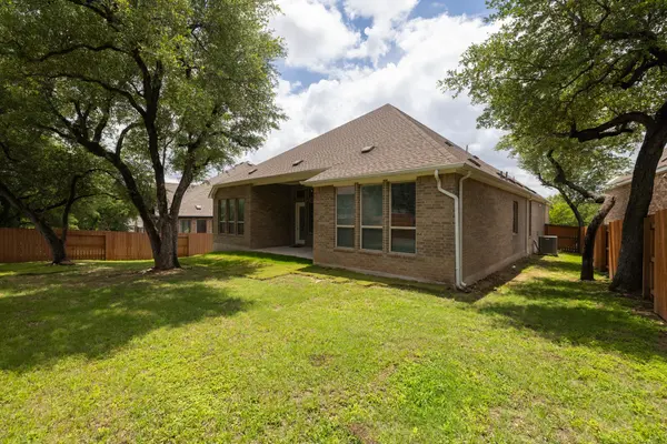117 Barton Run DR, Georgetown, TX 78628