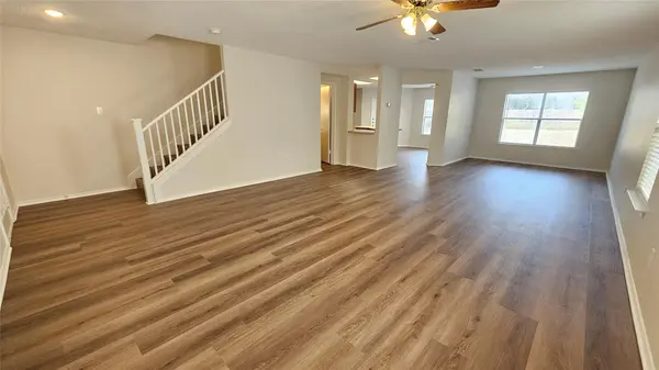 1909 Carriage Club DR, Cedar Park, TX 78613