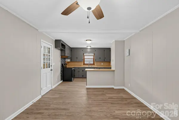 1912 Carpenter ST, Shelby, NC 28150