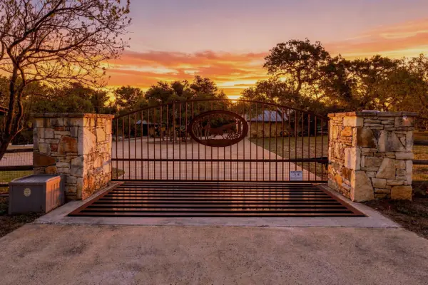 100 Morgan CV, Burnet, TX 78611