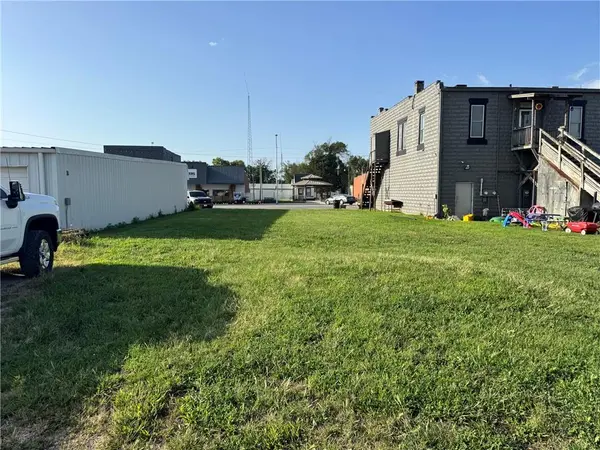 119 & 121 E Main ST, Drexel, MO 64742
