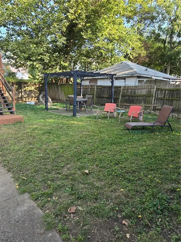 485 Donnelly AVE, Kansas City, MO 64125